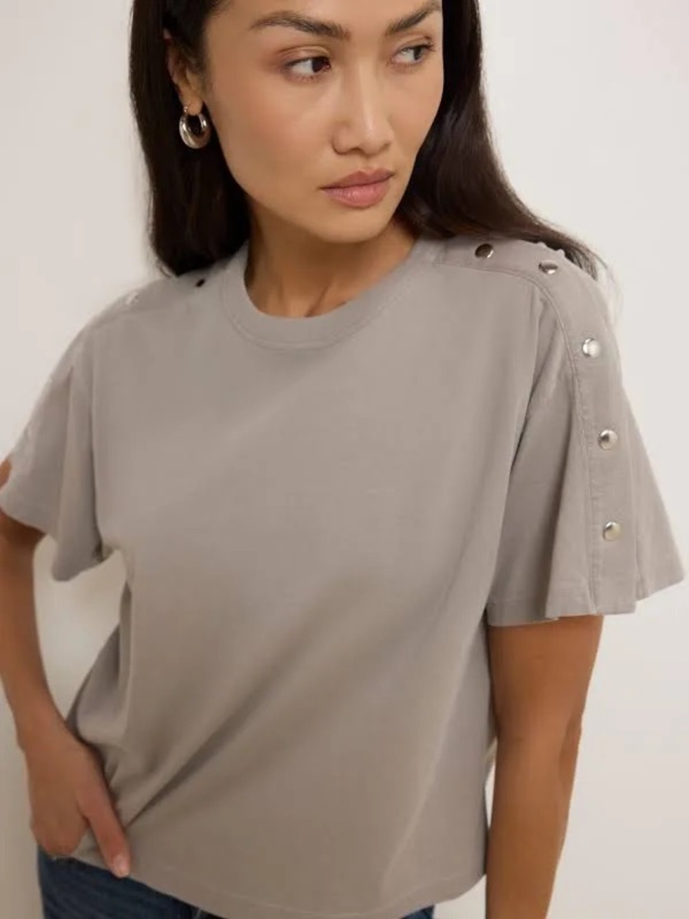 Nation Los Angeles ada button tee M